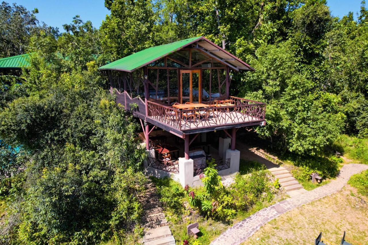 Kanha Jungle Camp Exteriér fotografie