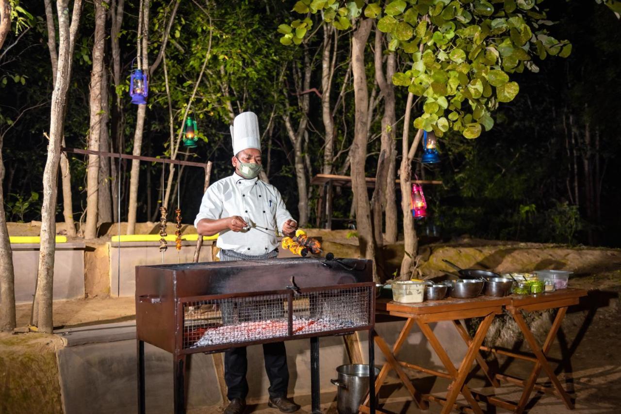 Kanha Jungle Camp Exteriér fotografie